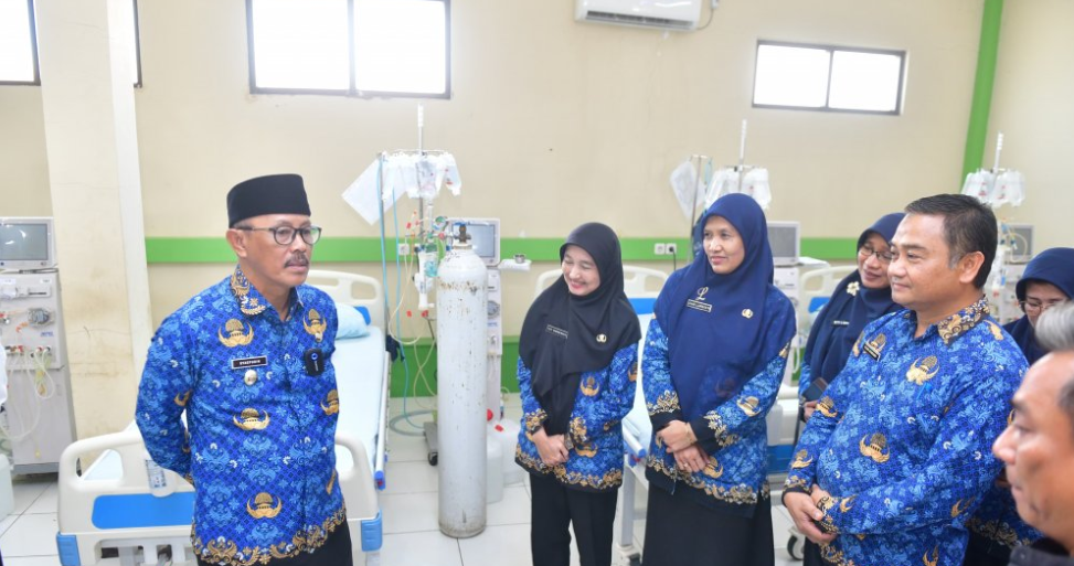 Kunjungi RSUD M.A. Sentot Patrol, Wabup Syaefudin Pindahkan 78 Pasien Hemodialisa